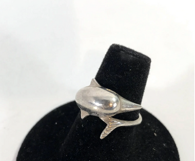 Vintage Sterling Silver Dolphin Ring