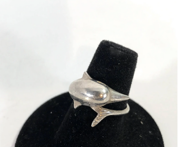 Vintage Sterling Silver Dolphin Ring