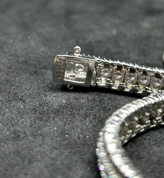 Vintage Sterling Silver Classic Round CZ Designer Bracelet