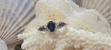 Size 7.5 Sterling Silver 3 Stone Midnight Blue Iolite Artist' Ring