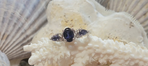 Size 7.5 Sterling Silver 3 Stone Midnight Blue Iolite Artist' Ring