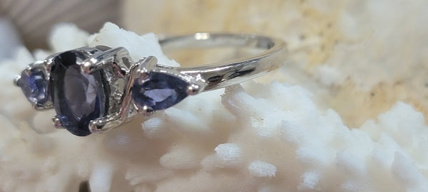 Size 7.5 Sterling Silver 3 Stone Midnight Blue Iolite Artist' Ring