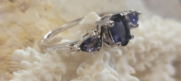 Size 7.5 Sterling Silver 3 Stone Midnight Blue Iolite Artist' Ring