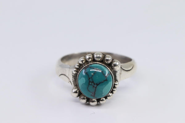 925 Ladies Silver Unusual Turquoise Ring Size 7