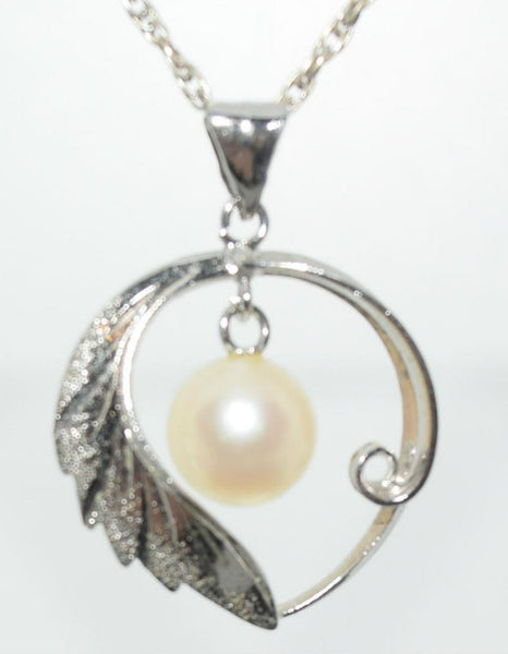 Sterling Silver Dangle Pearl Necklace