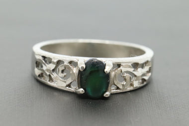 Vintage Filigree Sterling Silver Green Stone Ring Size 7.75