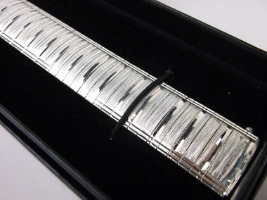 Sleek Sterling Silver 8" Heavy Textured Bracelet