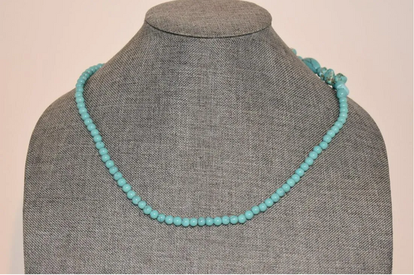 Vintage Large Turquoise Howlite Beaded Heart Pendant Necklace 26"