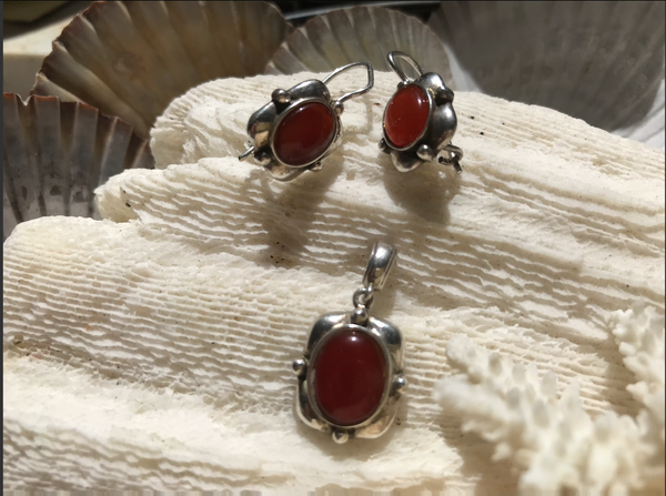 Vintage Sterling Silver Carnelian Stone Earrings and Pendant Set