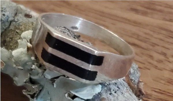 Vintage Black Enamel Sterling Silver Ring Size 7.5