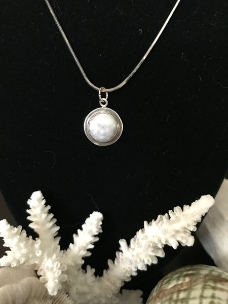 Sterling Silver Light Purple 10.5mm Circle Stone Snake Necklace