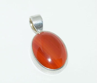 Sterling Oval Bezel Set Brilliant Agate Pendant