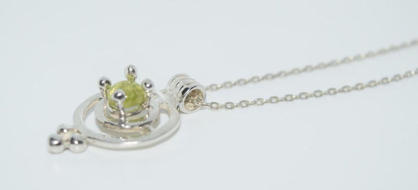 Sterling Silver Circle Peridot Pendant Necklace