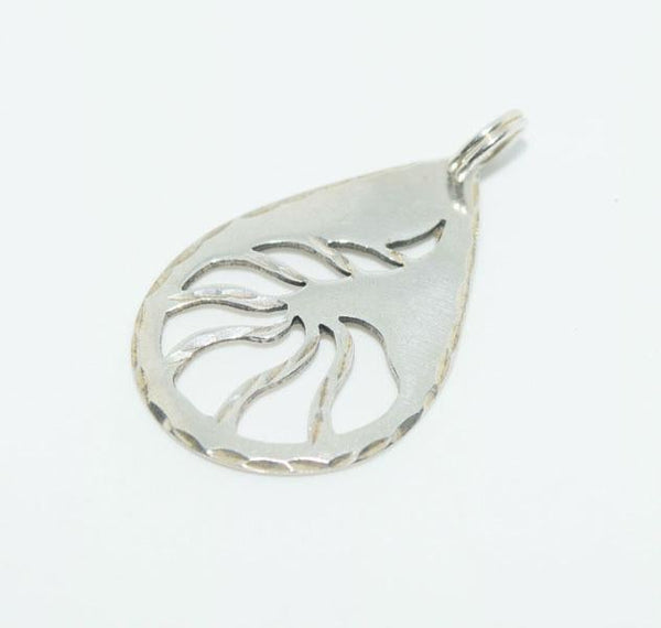 Sterling Silver Etched Shell Teardrop Pendant