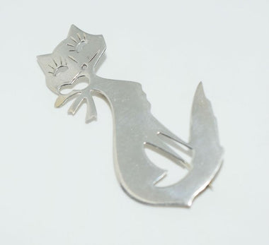 Vintage Sterling Silver Artisan Designed Fancy Cat Brooch Pin