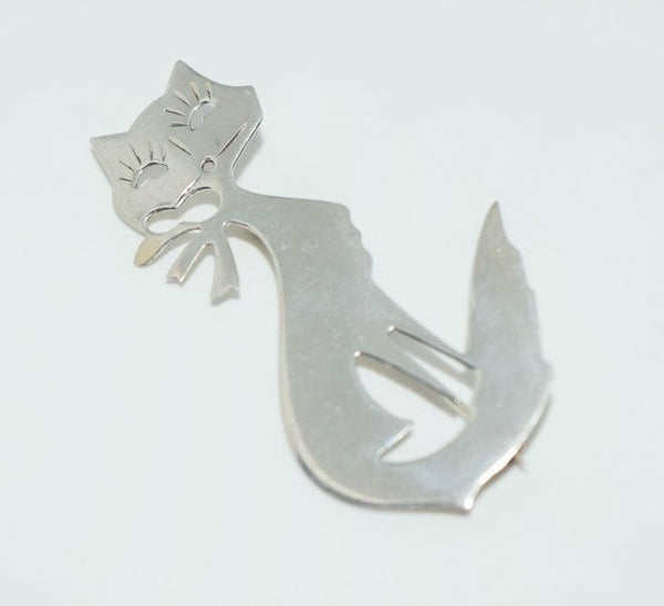 Vintage Sterling Silver Artisan Designed Fancy Cat Brooch Pin
